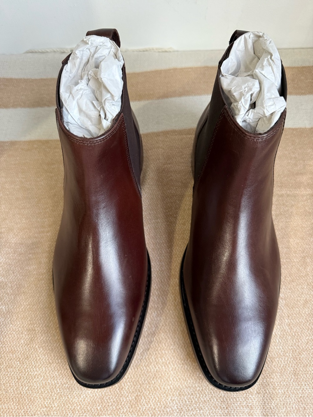Allonsi Men's Chelsea Boots Plain Toe in Dark Brown/Wine Leather Size 8
